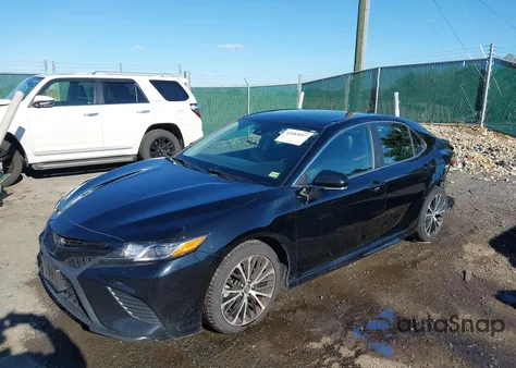 2019 Toyota Camry Se z USA, uszkodzony, nr VIN 4T1B11HK5KU233641